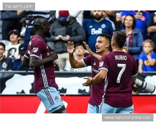 堪萨斯城与圣地震的激烈对决揭示足球战术与团队合作的魅力